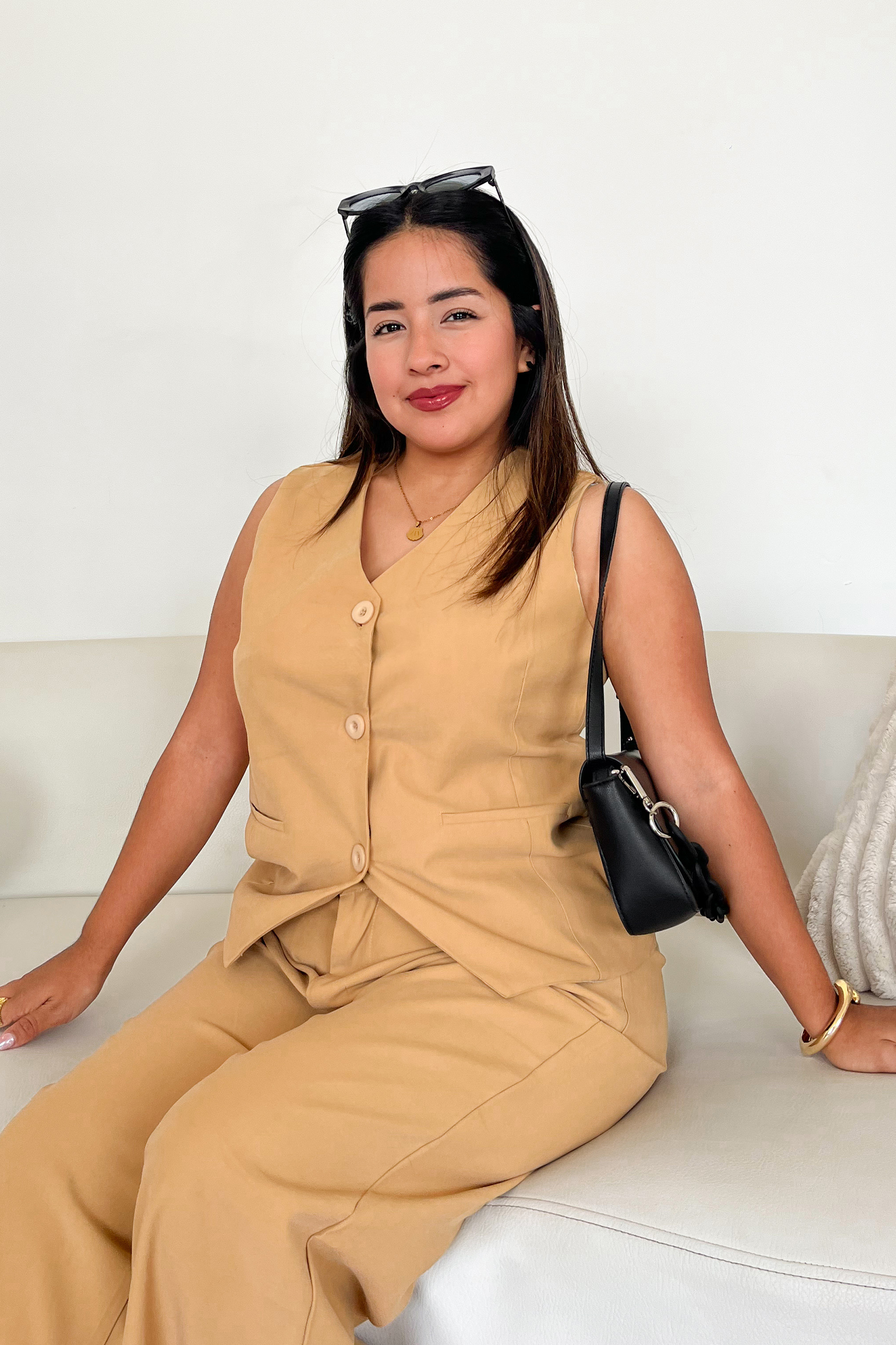 Chaleco Petite Clara - Beige