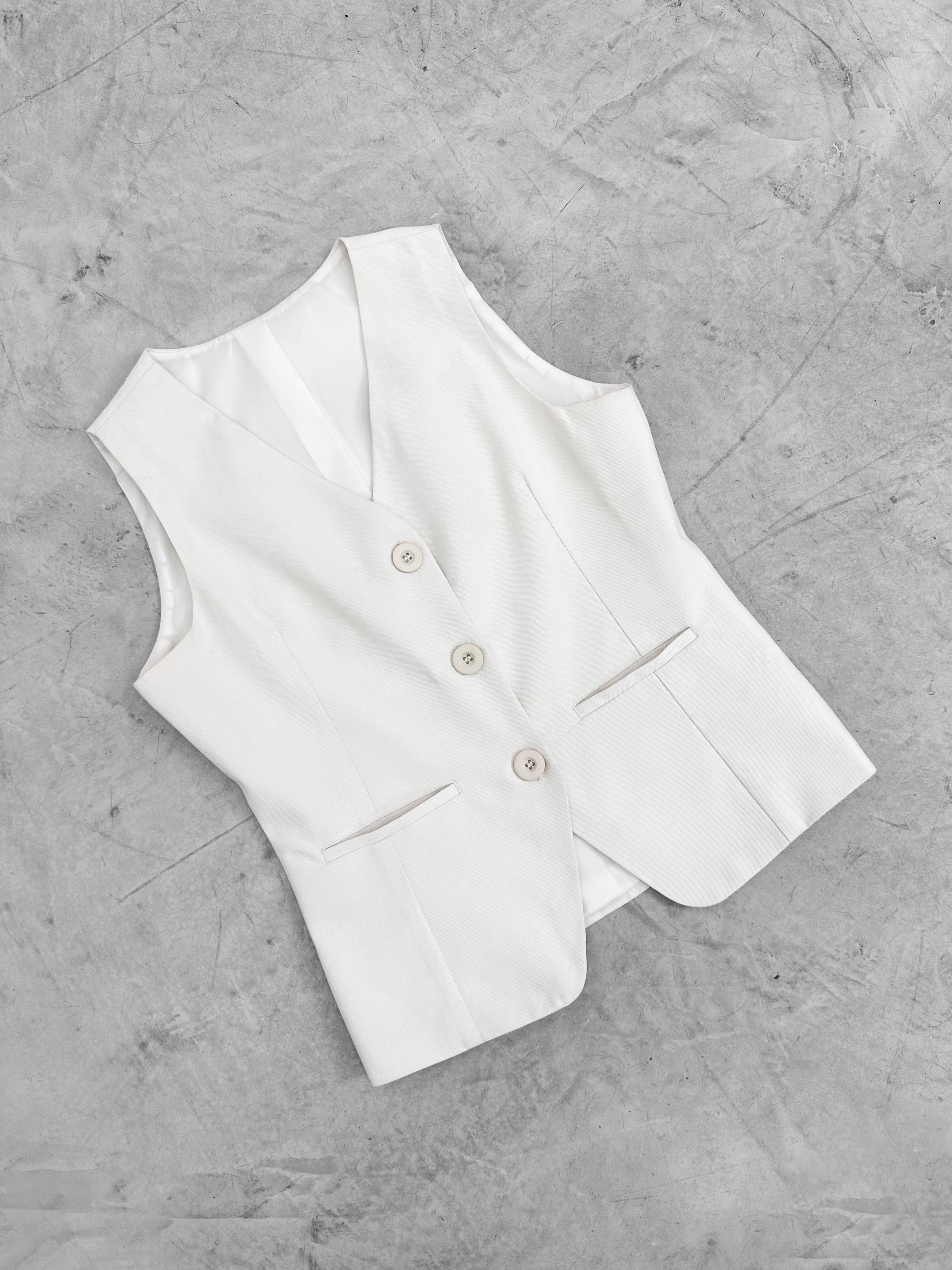 Chaleco Petite Clara - Perla