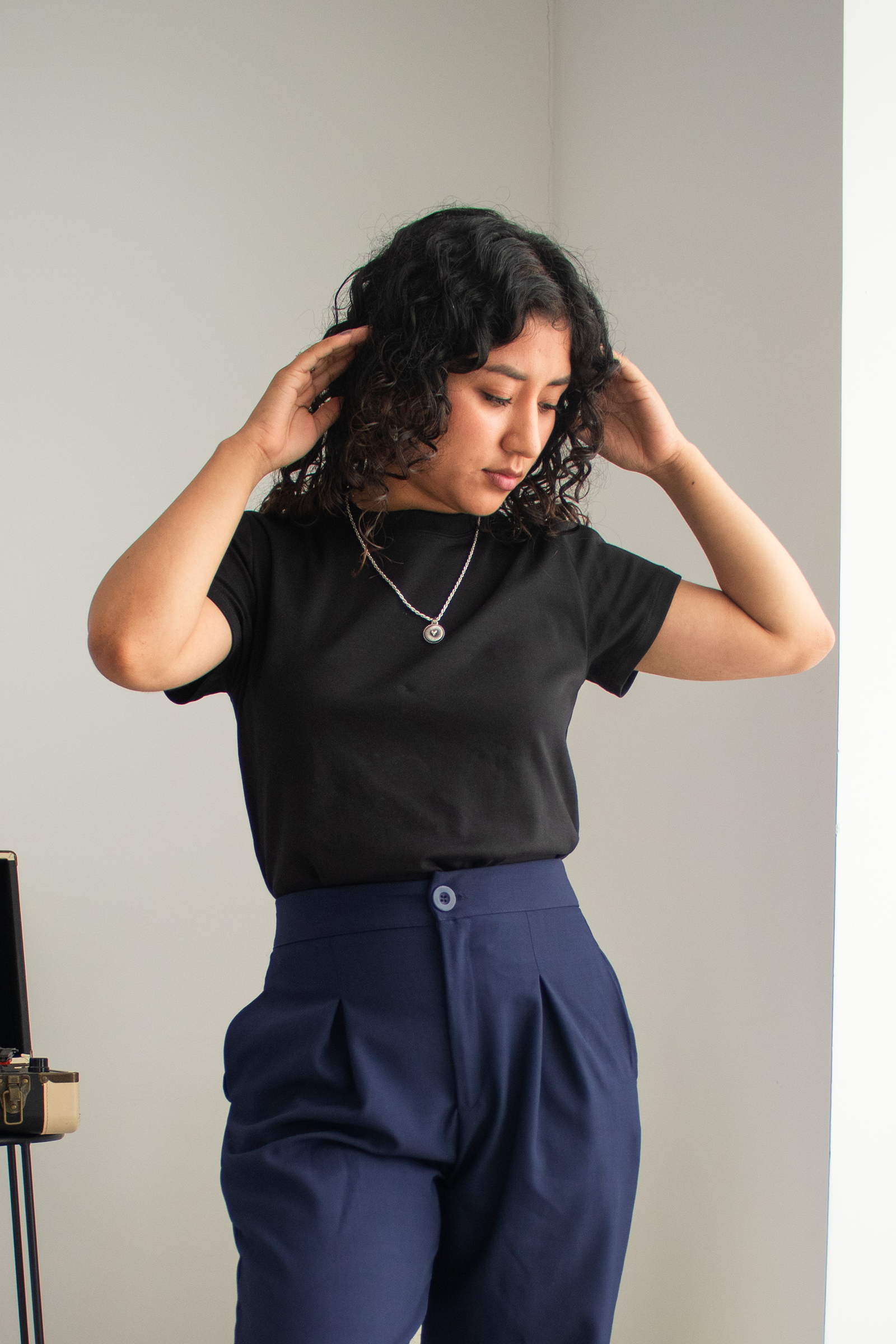 Polo Básico Petite Isa - Negro