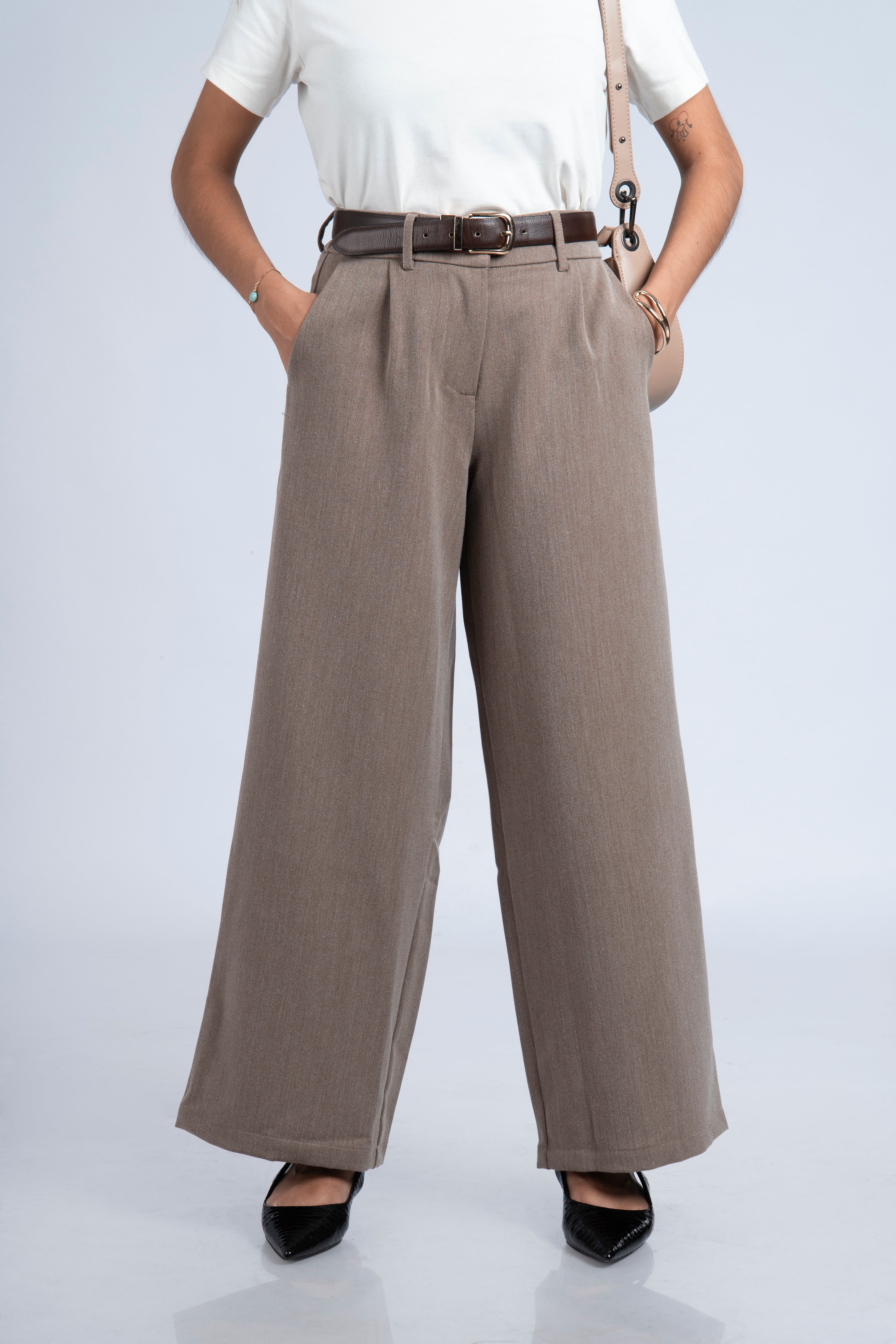 Pantalón Petite María - Mocha Mousse